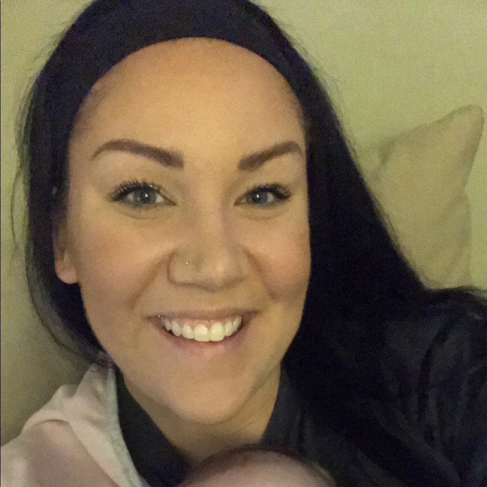 Meet your Posher, Brittney